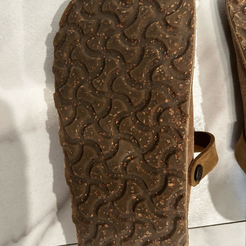 Birkenstock Tan Suede Clogs / Women’s - Picture 5 of 8